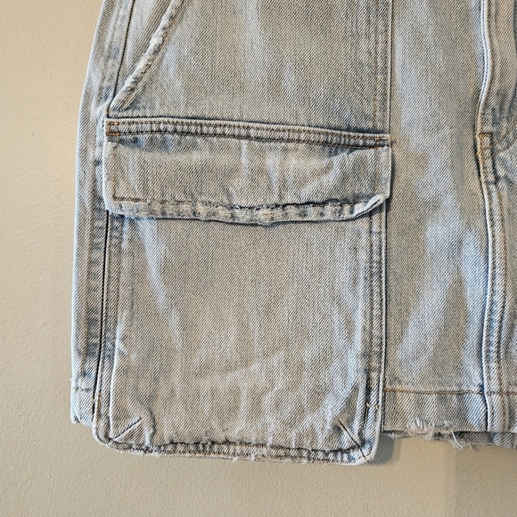 Zara Light Wash Denim Cargo Mini Casual Boho Pockets Skirt Size Large. - Picture 7 of 14